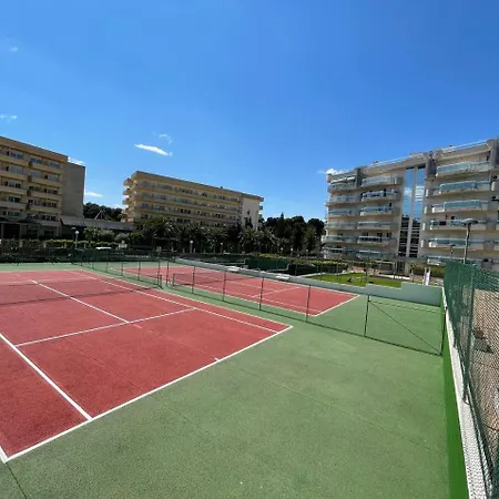 Daire With Padel & Tennis *